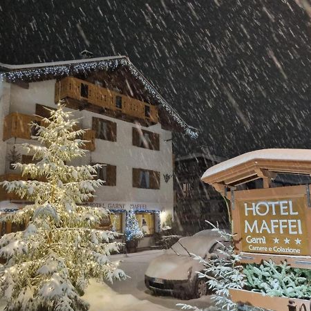Hotel Garni B&B Maffei ปินโซโล ภายนอก รูปภาพ