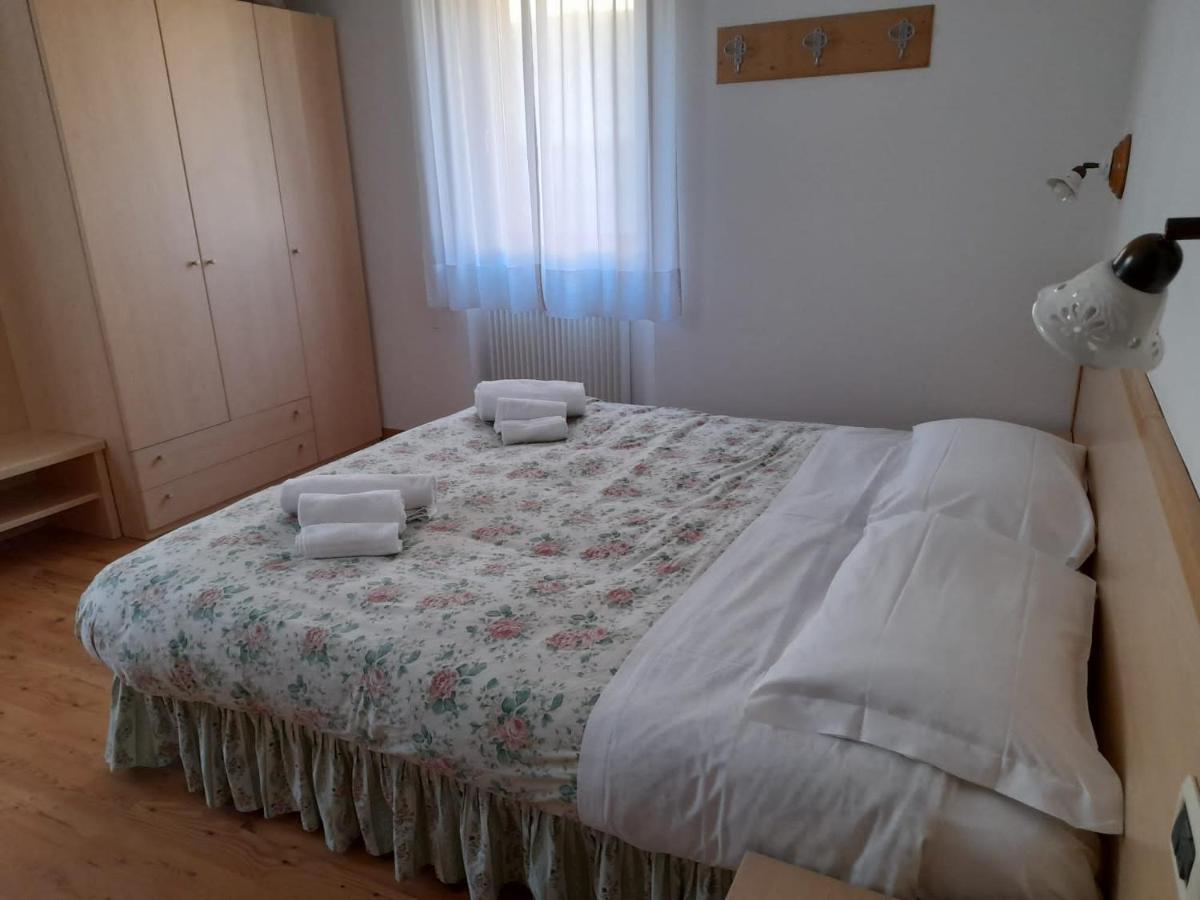 Hotel Garni B&B Maffei ปินโซโล ภายนอก รูปภาพ
