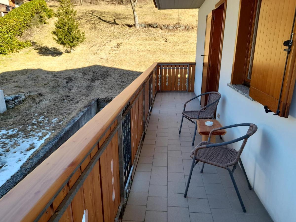 Hotel Garni B&B Maffei ปินโซโล ภายนอก รูปภาพ